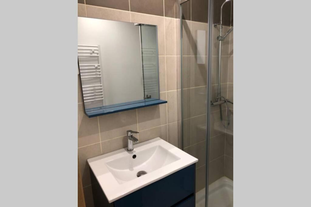 Appartement Au Calme Dans Un Espace Arbore Tourrettes-sur-Loup Buitenkant foto
